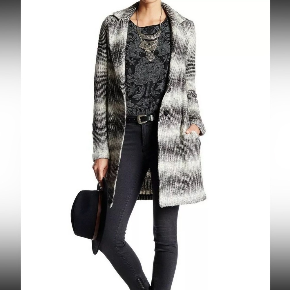 Lucky Brand car coat knit gray ivory stripes button front‎ Sz M